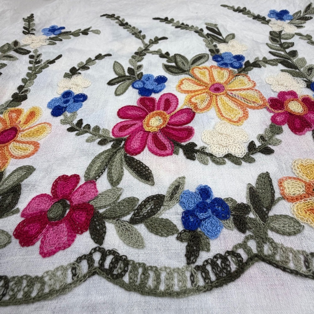 Ana & Rose Womens White Floral Embroidered Boho Blouse Top Medium - Picture 3 of 8